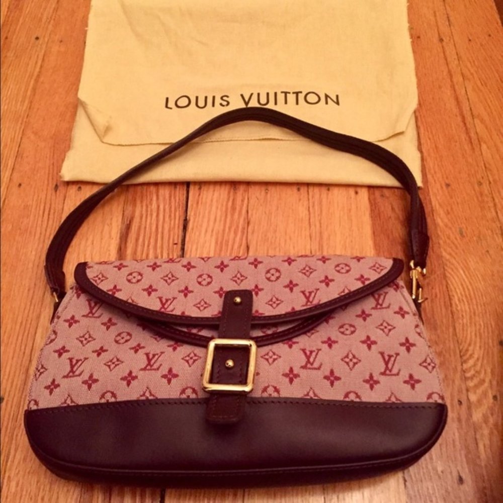 Authentic Louis Vuitton Canvas Monogram Majorie